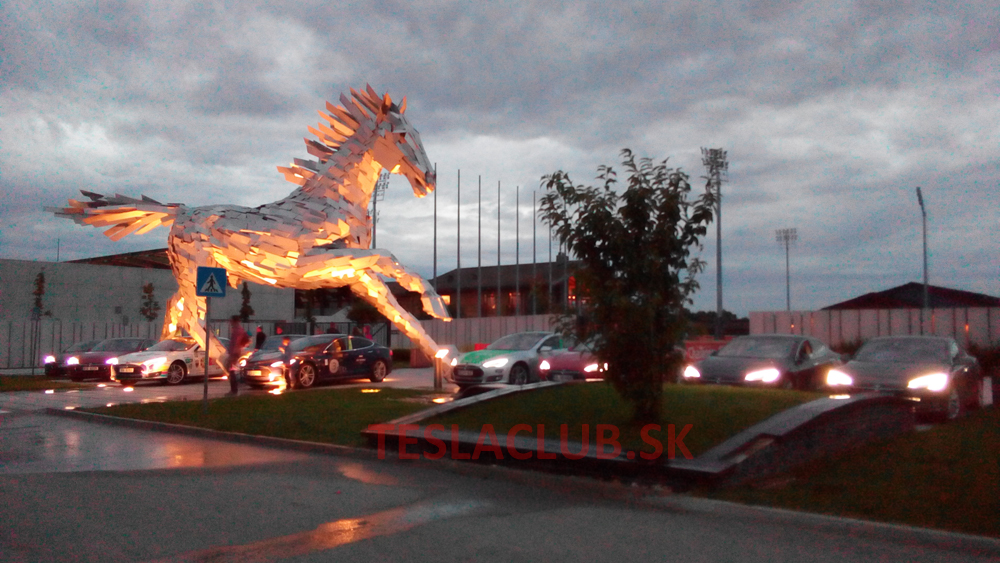 Kliknite na obrázok pre väčšiu verziu

Meno:	teslazraz2016_05.jpg
Videní:	132
Veľkosť:481,6 KB
ID:	10490