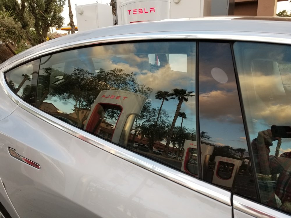 Kliknite na obrázok pre väčšiu verziu

Meno:	28-g3nupkotesla-model-3-silver.jpg
Videní:	317
Veľkosť:325,8 KB
ID:	15926