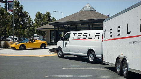Kliknite na obrázok pre väčšiu verziu

Meno:	Tesla-Motors-Mobile-Service-i01.jpg
Videní:	71
Veľkosť:94,6 KB
ID:	13349