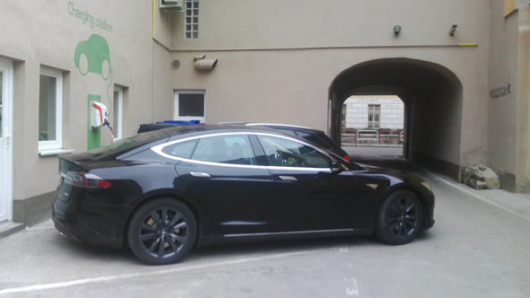 Click image for larger version  Name:	hoteldanubia.jpg Views:	190 Size:	162.5 KB ID:	1575