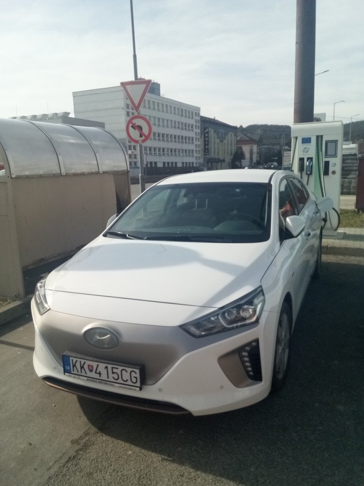 Kliknite na obrázok pre väčšiu verziu

Meno:	image_5587.jpg
Videní:	409
Veľkosť:94,4 KB
ID:	50606