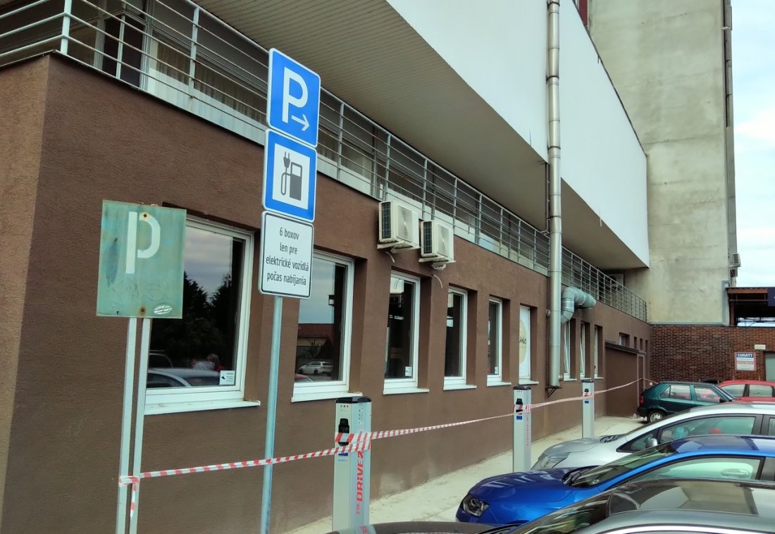 Kliknite na obrázok pre väčšiu verziu

Meno:	zse_drevona.jpg
Videní:	397
Veľkosť:154,1 KB
ID:	57082