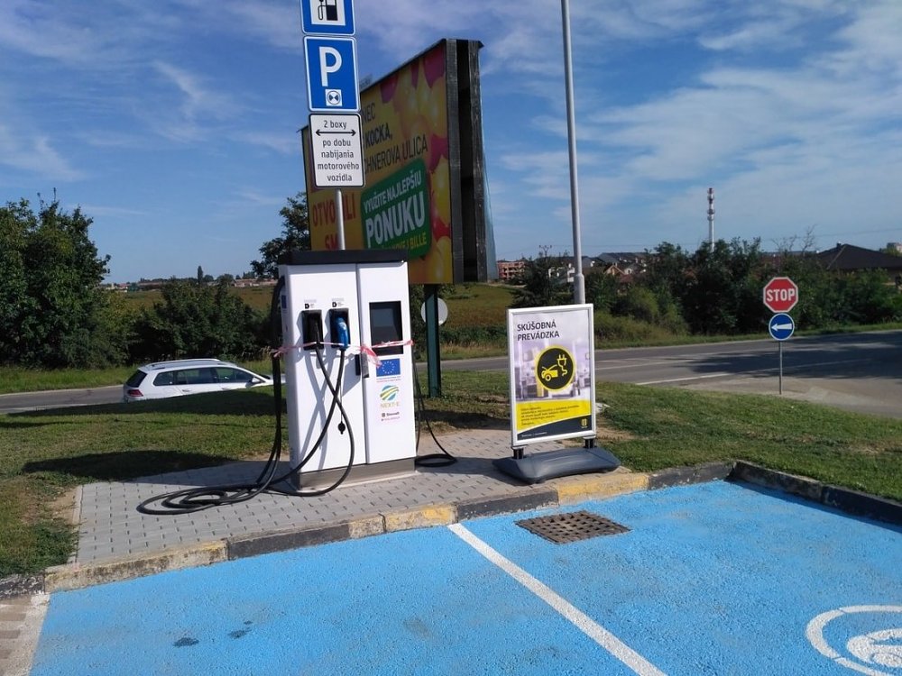 Kliknite na obrázok pre väčšiu verziu  Meno:	3b325d2e67f03f1e3df15a18c6bd2e.jpg Videní:	248 Veľkosť:175,7 KB ID:	60328